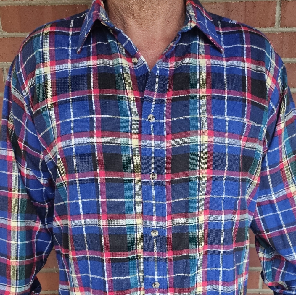 Van Heusen 417 Blue Plaid Flannel Shirt Men's Size Large
